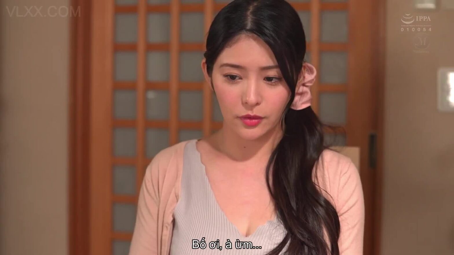 Cô Bé Non Tơ Bị Anh Trai Hàng Xóm Phá Trinh Trong Phòng