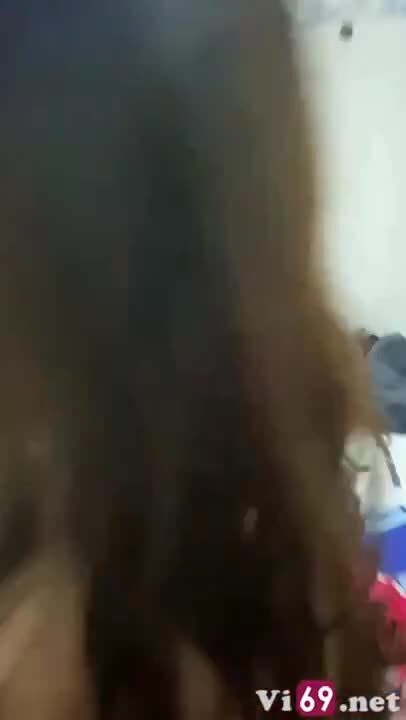 Chị Dâu Bị Em Chồng Đụ Khi Chồng Ngủ Say Bên Cạnh